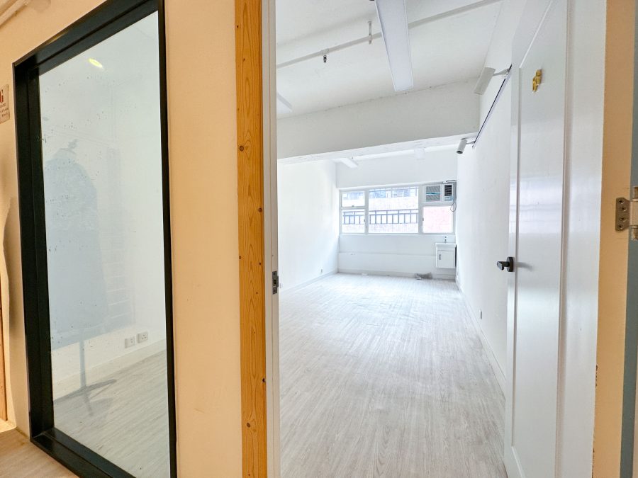 駱駝漆大廈 1座 Camel Paint Building Block I MANHKCOM 工廈租盤 觀塘租盤 觀塘租工作室 觀塘網店出租 觀塘多用途工作室出租 租觀塘樓上舖 觀塘工廈出租 觀塘工作室出租 觀塘studio出租 觀塘分租單位 租觀塘工作室 觀塘樓上網店出租 觀塘租樓上舖 觀塘樓上舖出租