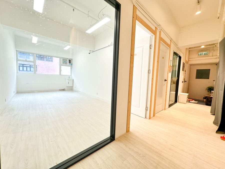 駱駝漆大廈 1座 Camel Paint Building Block I MANHKCOM 工廈租盤 觀塘租盤 觀塘租工作室 觀塘網店出租 觀塘多用途工作室出租 租觀塘樓上舖 觀塘工廈出租 觀塘工作室出租 觀塘studio出租 觀塘分租單位 租觀塘工作室 觀塘樓上網店出租 觀塘租樓上舖 觀塘樓上舖出租