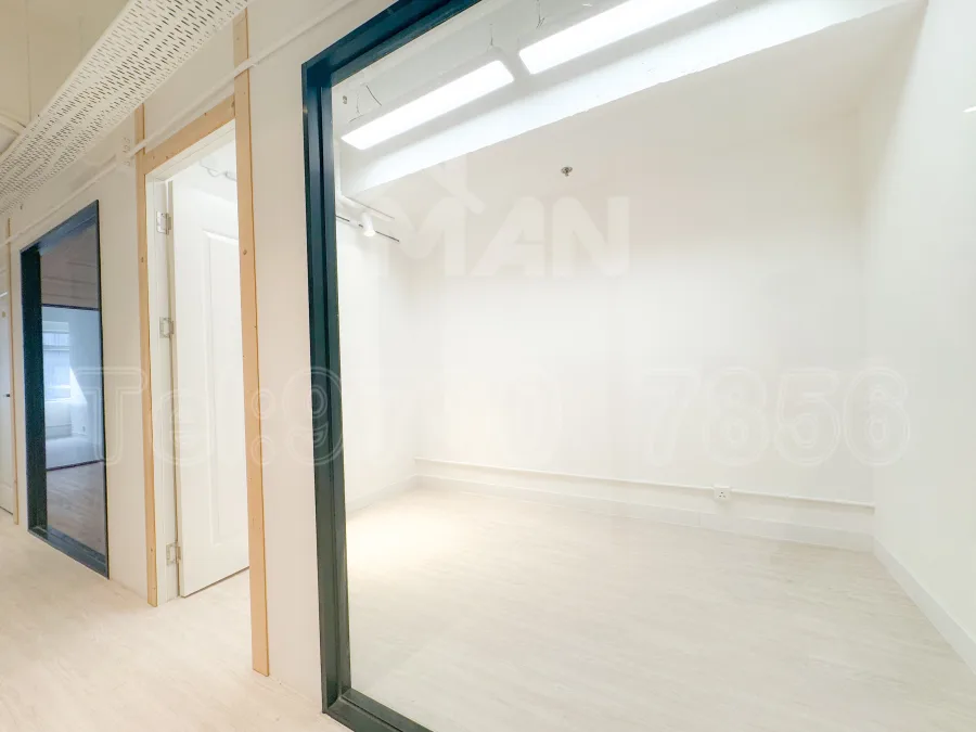 萬年工業大廈
Manning Industrial Building MANHKCOM 工廈租盤 觀塘租盤 觀塘租工作室 觀塘網店出租 觀塘多用途工作室出租 租觀塘樓上舖 觀塘工廈出租 觀塘工作室出租 觀塘studio出租 觀塘分租單位 租觀塘工作室 觀塘樓上網店出租 觀塘租樓上舖 觀塘樓上舖出租