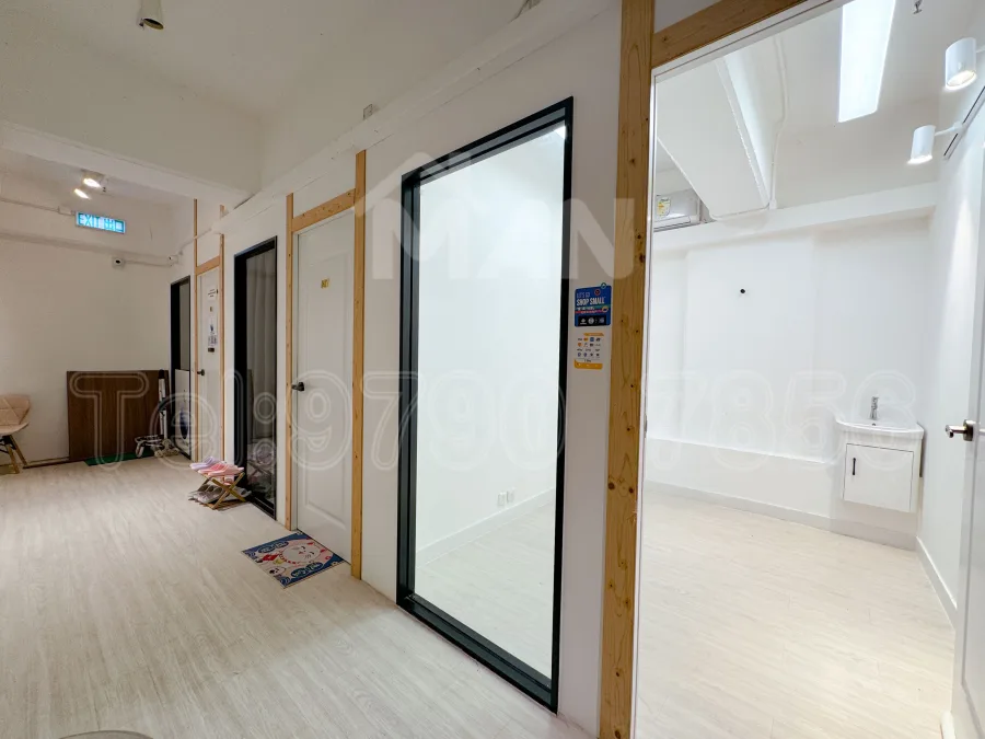 B16
有利中心
yau lee centre MANHKCOM 工廈租盤 觀塘租盤 觀塘租工作室 觀塘網店出租 觀塘多用途工作室出租 租觀塘樓上舖 觀塘工廈出租 觀塘工作室出租 觀塘studio出租 觀塘分租單位 租觀塘工作室 觀塘樓上網店出租 觀塘租樓上舖 觀塘樓上舖出租