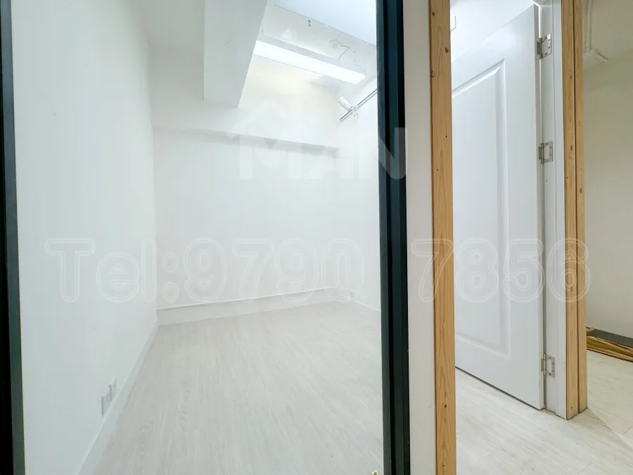 D07
萬年工業大廈
Manning Industrial Building MANHKCOM 工廈租盤 觀塘租盤 觀塘租工作室 觀塘網店出租 觀塘多用途工作室出租 租觀塘樓上舖 觀塘工廈出租 觀塘工作室出租 觀塘studio出租 觀塘分租單位 租觀塘工作室 觀塘樓上網店出租 觀塘租樓上舖 觀塘樓上舖出租