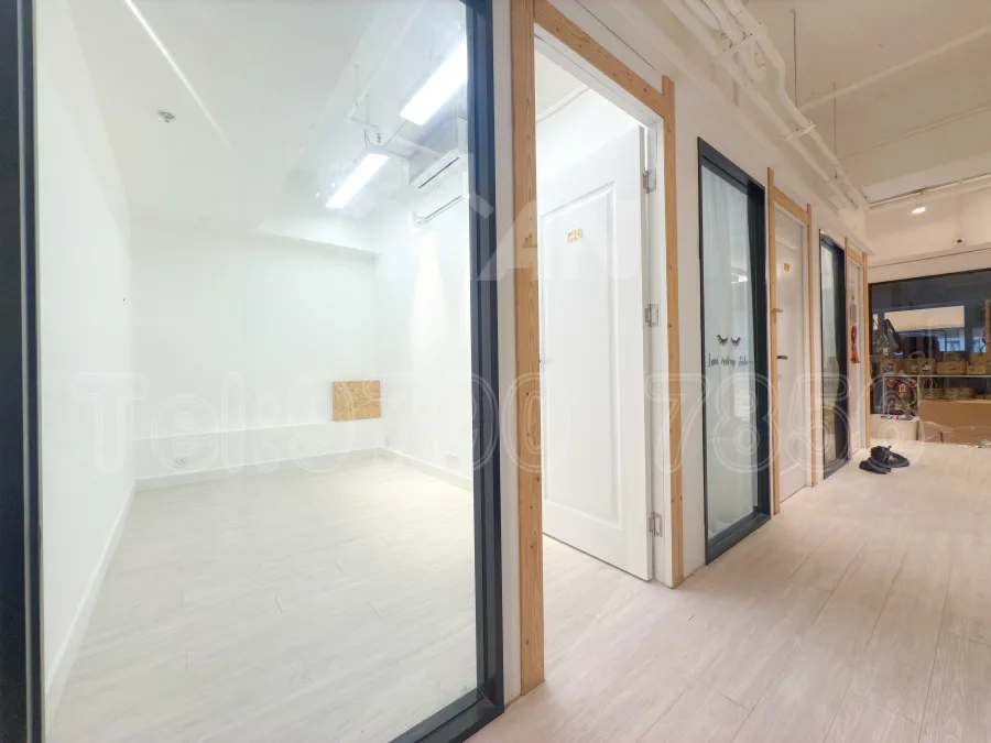 C16
駱駝漆大廈 1座
Camel Paint Building Block 1 MANHKCOM 工廈租盤 觀塘租盤 觀塘租工作室 觀塘網店出租 觀塘多用途工作室出租 租觀塘樓上舖 觀塘工廈出租 觀塘工作室出租 觀塘studio出租 觀塘分租單位 租觀塘工作室 觀塘樓上網店出租 觀塘租樓上舖 觀塘樓上舖出租