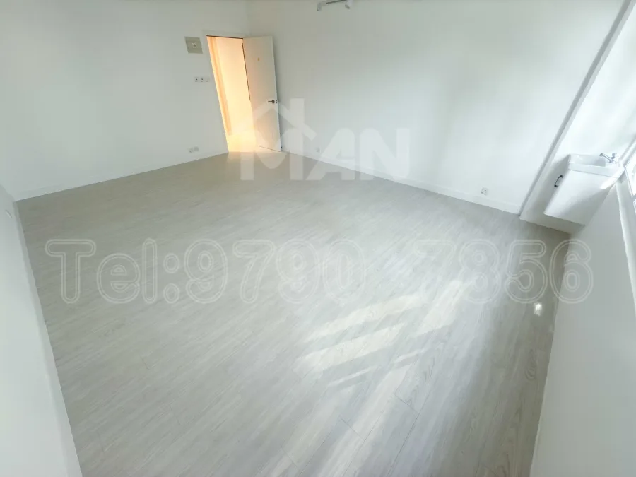 Rm.B 德信工業大廈 德信大樓 tak sing industrial building MANHKCOM 工廈租盤 觀塘租盤 觀塘租工作室 觀塘網店出租 觀塘多用途工作室出租 租觀塘樓上舖 觀塘工廈出租 觀塘工作室出租 觀塘studio出租 觀塘分租單位 租觀塘工作室 觀塘樓上網店出租 觀塘租樓上舖 觀塘樓上舖出租