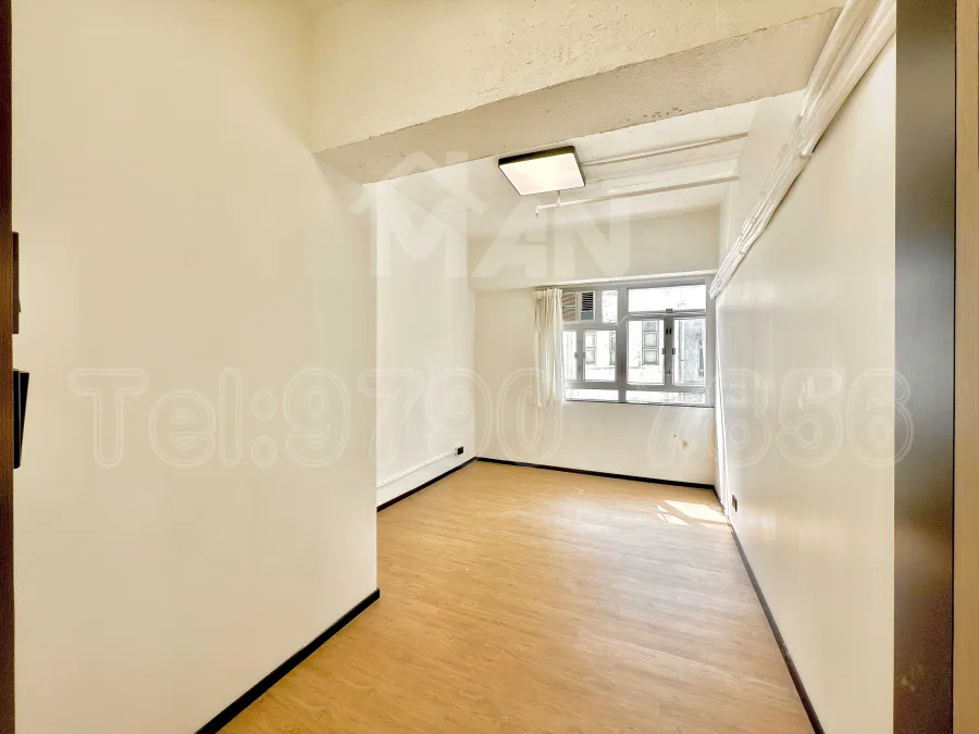 Rm.A33 Wing Tai Centre 永泰中心 MANHKCOM 工廈租盤 觀塘租盤 觀塘租工作室 觀塘網店出租 觀塘多用途工作室出租 租觀塘樓上舖 觀塘工廈出租 觀塘工作室出租 觀塘studio出租 觀塘分租單位 租觀塘工作室 觀塘樓上網店出租 觀塘租樓上舖 觀塘樓上舖出租