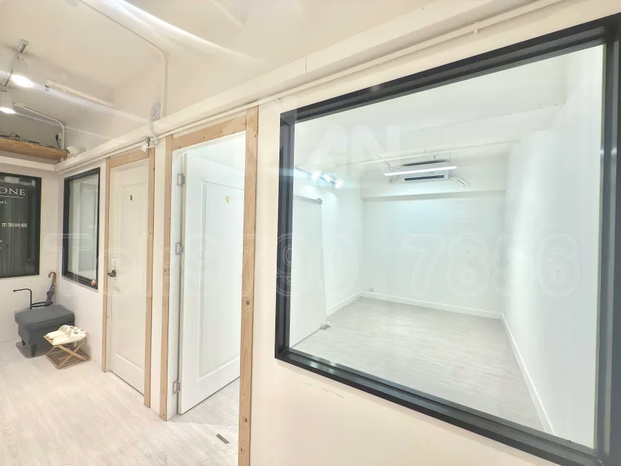 Rm.2Q 華成工商中心 wah shing centre MANHKCOM 工廈租盤 觀塘租盤 觀塘租工作室 觀塘網店出租 觀塘多用途工作室出租 租觀塘樓上舖 觀塘工廈出租 觀塘工作室出租 觀塘studio出租 觀塘分租單位 租觀塘工作室 觀塘樓上網店出租 觀塘租樓上舖 觀塘樓上舖出租