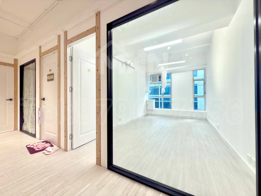 B2 有利中心 yau lee centre MANHKCOM 工廈租盤 觀塘租盤 觀塘租工作室 觀塘網店出租 觀塘多用途工作室出租 租觀塘樓上舖 觀塘工廈出租 觀塘工作室出租 觀塘studio出租 觀塘分租單位 租觀塘工作室 觀塘樓上網店出租 觀塘租樓上舖 觀塘樓上舖出租