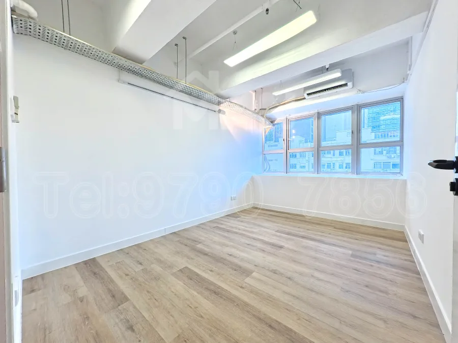 Rm.216 世貿大樓 World Interests Building MANHKCOM 工廈租盤 觀塘租盤 觀塘租工作室 觀塘網店出租 觀塘多用途工作室出租 租觀塘樓上舖 觀塘工廈出租 觀塘工作室出租 觀塘studio出租 觀塘分租單位 租觀塘工作室 觀塘樓上網店出租 觀塘租樓上舖 觀塘樓上舖出租