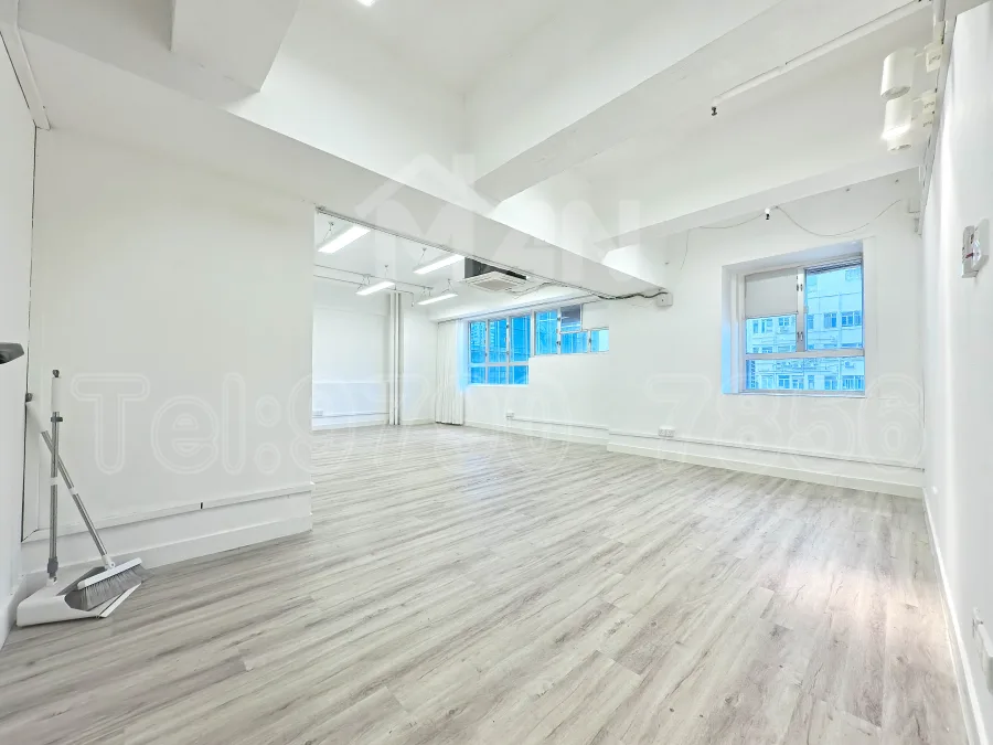 Rm.117 世貿大樓 World Interests Building MANHKCOM 工廈租盤 觀塘租盤 觀塘租工作室 觀塘網店出租 觀塘多用途工作室出租 租觀塘樓上舖 觀塘工廈出租 觀塘工作室出租 觀塘studio出租 觀塘分租單位 租觀塘工作室 觀塘樓上網店出租 觀塘租樓上舖 觀塘樓上舖出租