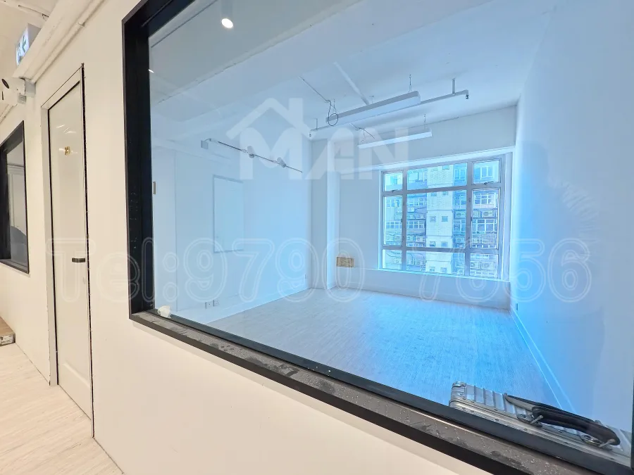 B9 有利中心 yau lee centre MANHKCOM 觀塘租舖 觀塘租盤 觀塘租工作室 觀塘網店出租 觀塘多用途工作室出租 租觀塘樓上舖 觀塘工廈出租 觀塘工作室出租 觀塘studio出租 觀塘分租單位 租觀塘工作室 觀塘樓上網店出租 觀塘租樓上舖 觀塘樓上舖出租